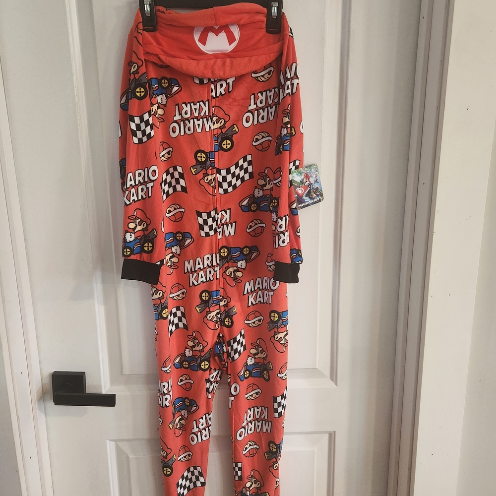 Nintendo Mario Kart Kids Pajama Set - Red and Black